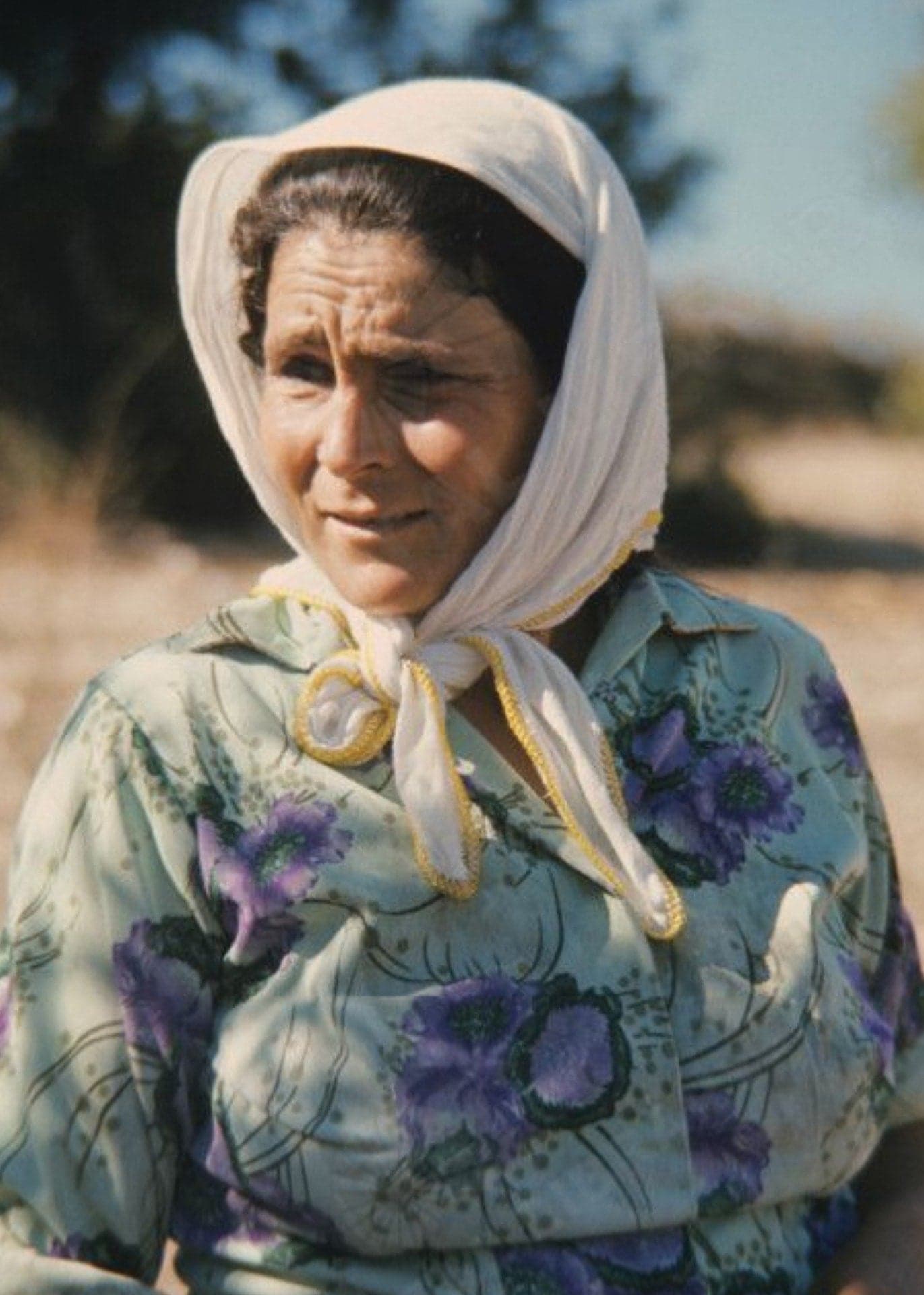 RESAERCH : WOMAN WITH WHITE SCARF, 1977, JOSEPHINE POWELL, Koc University archives